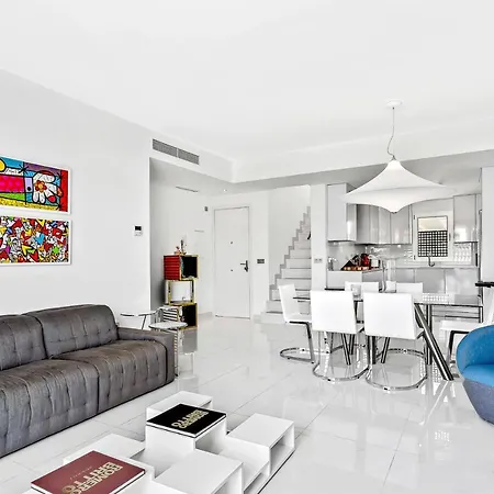 Belaire Apartment *