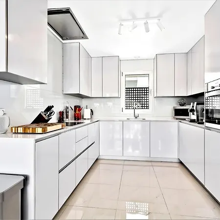 Belaire Apartment Estepona
